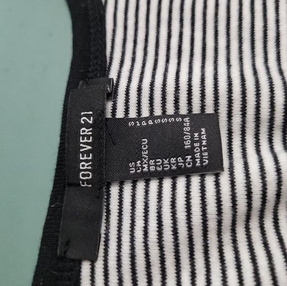 Striped crop top size S - Picture 5 of 6